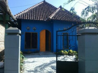 Red Beach Homestay Pesanggaran