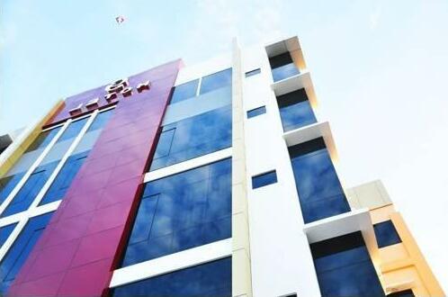 G-Hotel Pontianak - Photo2