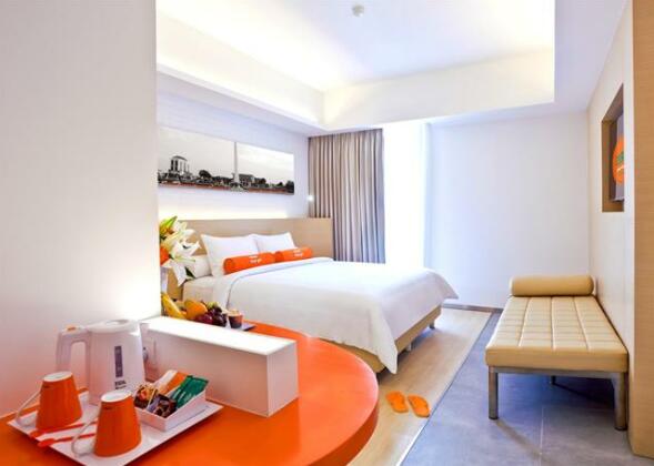 Harris Hotel Pontianak - Photo4