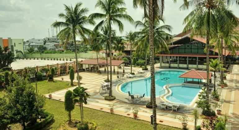 Kapuas Palace Hotel - Photo2