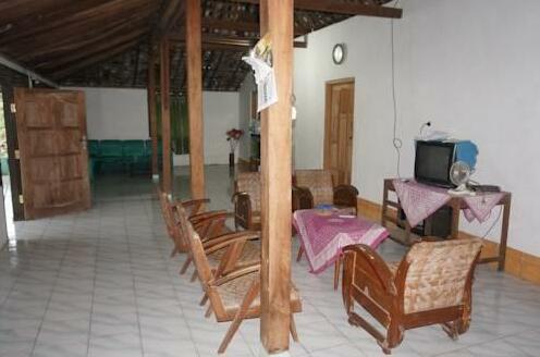 Orlinds Putri Guesthouse