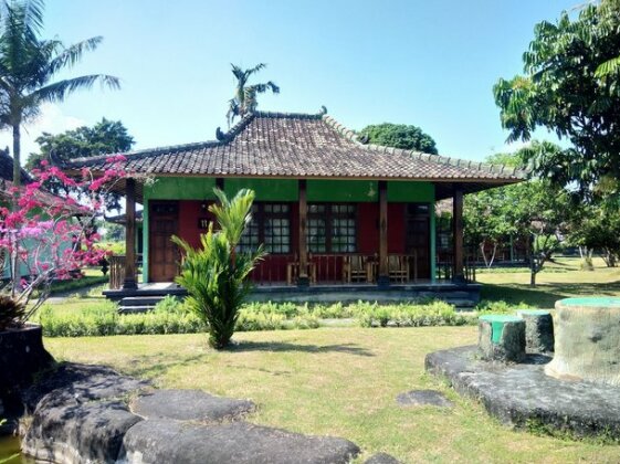 Poeri Devata Resort Hotel - Photo2
