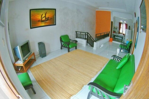 Star Homestay Prambanan - Photo4