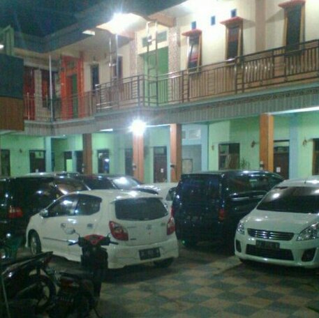 Hotel Surya Utama - Syariah - Photo3