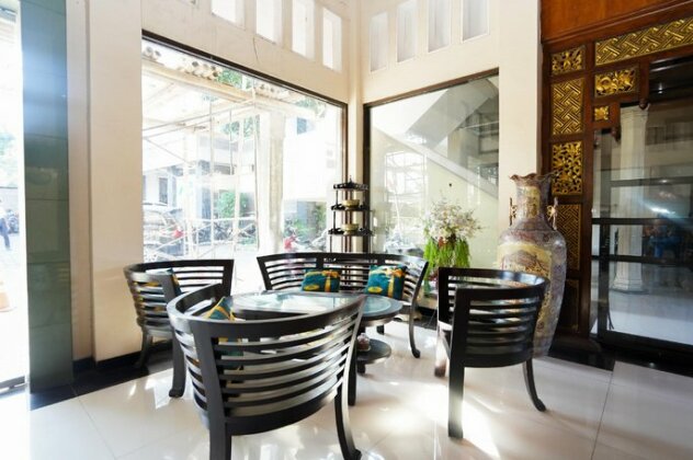 OYO 1430 Hotel Ratna Syariah - Photo2
