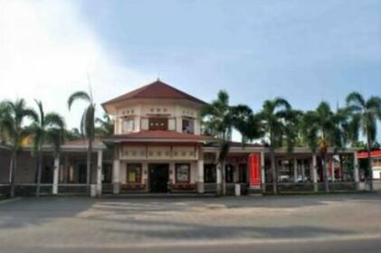 Utama Raya Villa & Hotel
