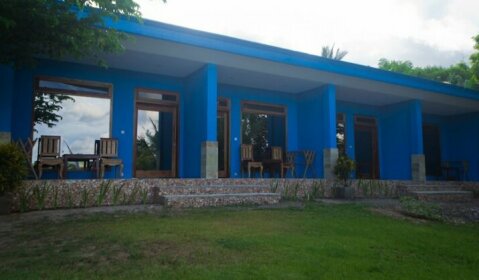 Blue Monkey Villa Resort