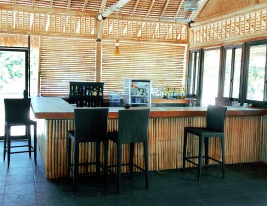 Bumbangku Beach Cottage - Photo2