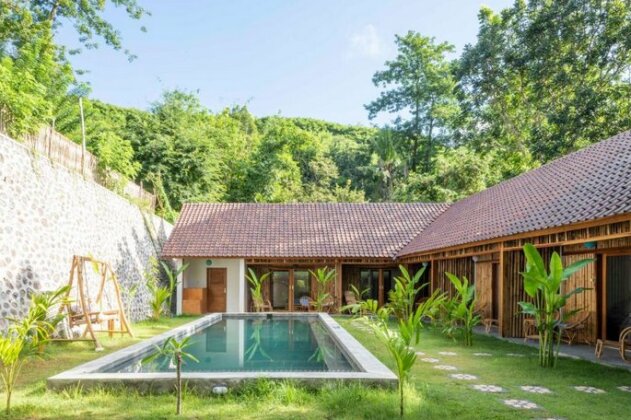 Lombok Pool House - Photo2
