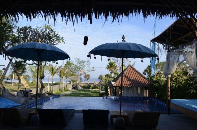 West Break Bali - Medewi - Photo2