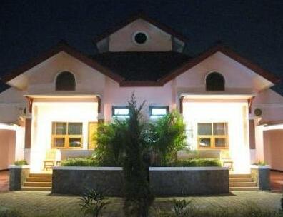 Atrium Resort Hotel - Photo5