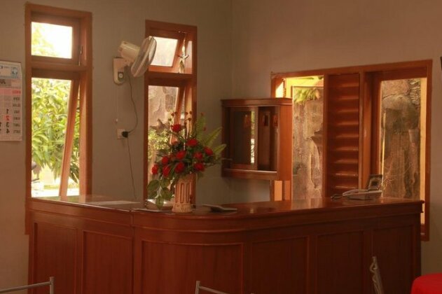 Hotel Asri Baru - Photo2