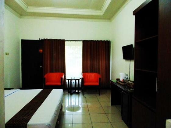 Hotel Tiara Purwokerto - Photo4