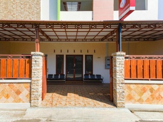 OYO 3314 Syariah House - Photo2