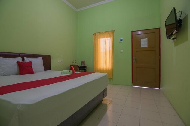 RedDoorz near Kampus UMP Purwokerto - Photo2