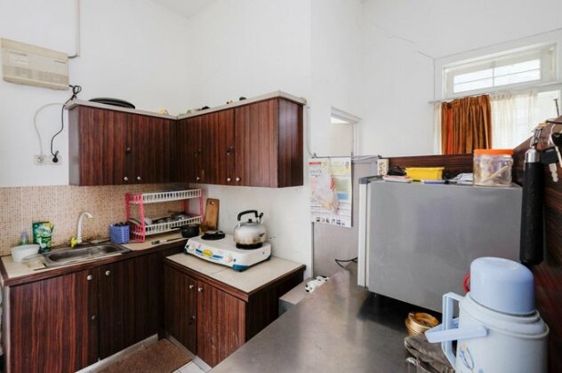 RedDoorz near Moro Mall Purwokerto - Photo3