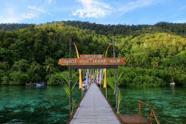 Raja Ampat Dive Lodge - Photo2