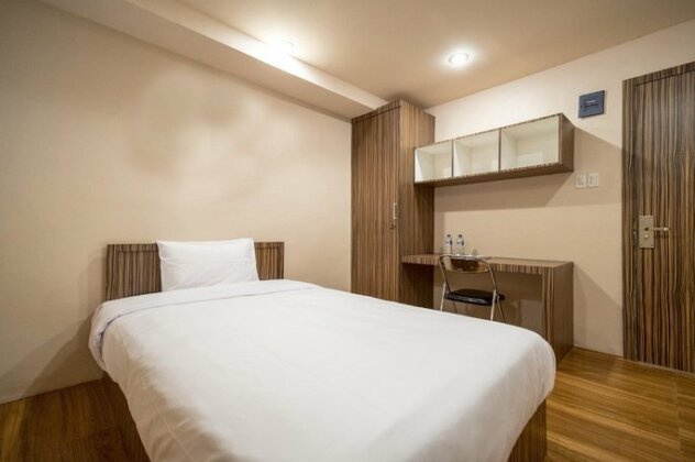 OYO 1512 Hotel Harley - Photo2
