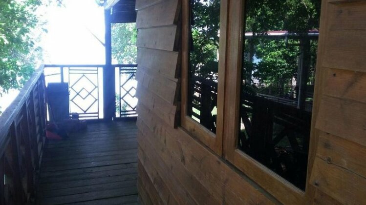 Pele's Place - Photo2
