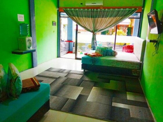 Star bungalow and cafe - Photo5