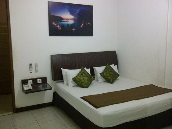 Cozy Hotel Samarinda - Photo5