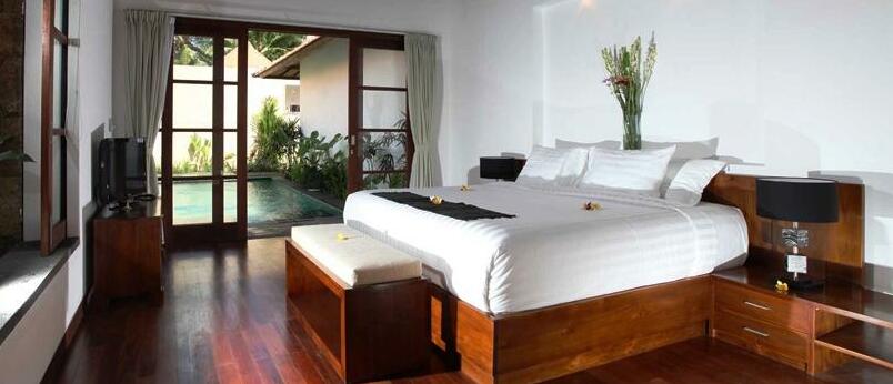 Bali Life Villa - Photo2