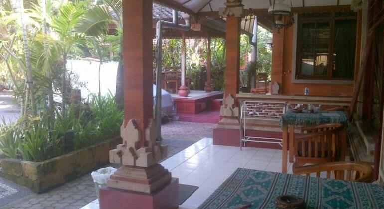 Lestari Homestay - Photo4