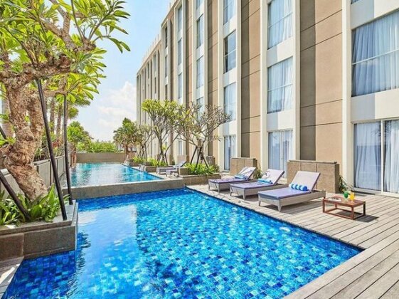 Premier Place Surabaya - Photo3