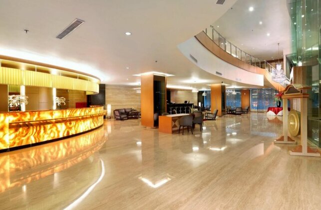 Aston Semarang Hotel and Convention Center - Photo3