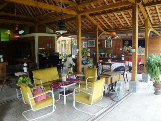 Djajanti House - Photo3