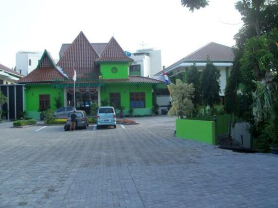 Hotel Kesambi Hijau - Photo4