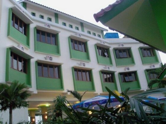 Hotel Kesambi Hijau - Photo5