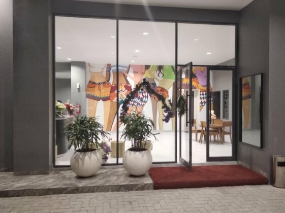 Hotel Pantes Simpang Lima Semarang - Photo2