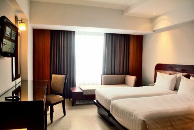 Hotel Santika Premiere Semarang - Photo3