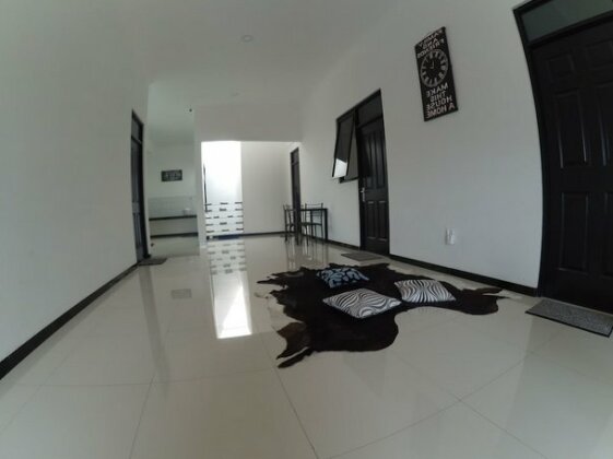 Mess Inn Semarang - Photo4