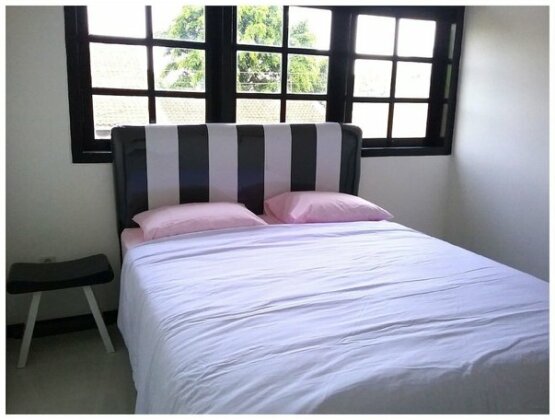 Mess Inn Semarang - Photo5