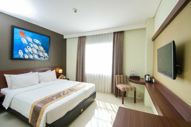 Noormans Hotel Semarang - Photo3
