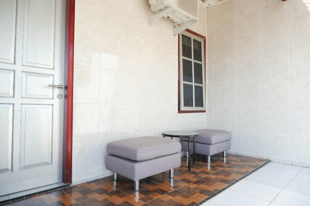OYO 1284 Executive Residence - Photo4