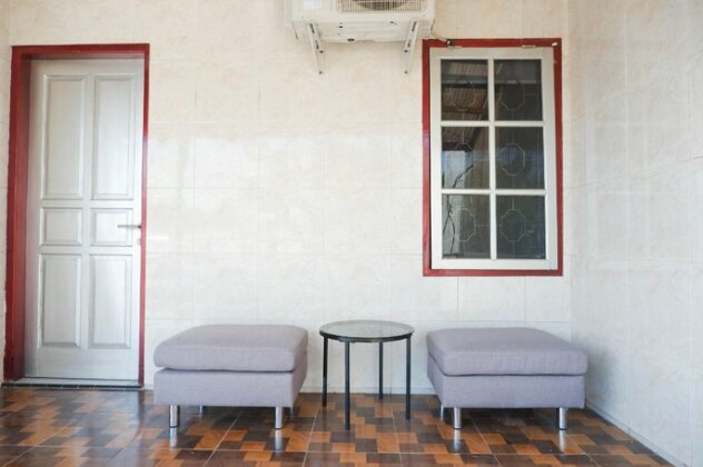 OYO 1284 Executive Residence - Photo5