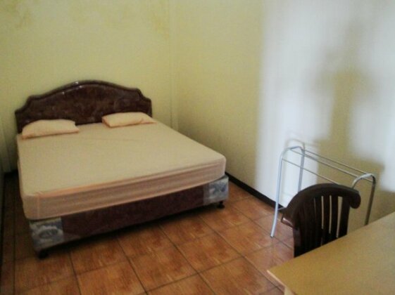 OYO 856 Hotel Pelangi Indah - Photo4
