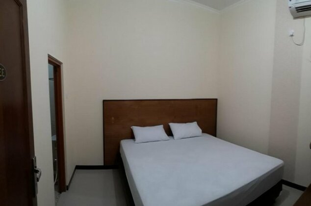 OYO 856 Hotel Pelangi Indah - Photo5