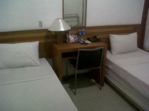 Permata Guest House Semarang - Photo5