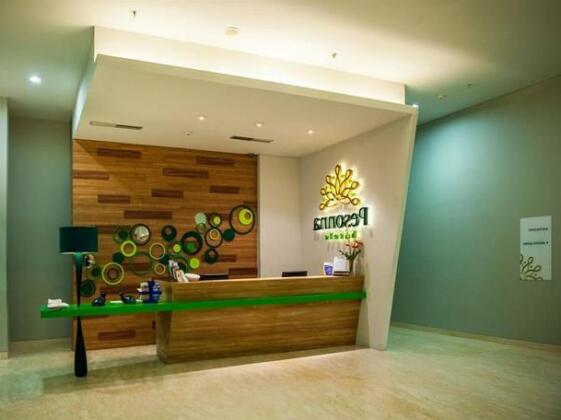 Pesonna Hotel Semarang - Photo2