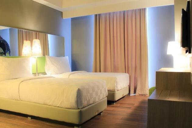 Pesonna Hotel Semarang - Photo3