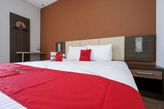 RedDoorz @ Kawi