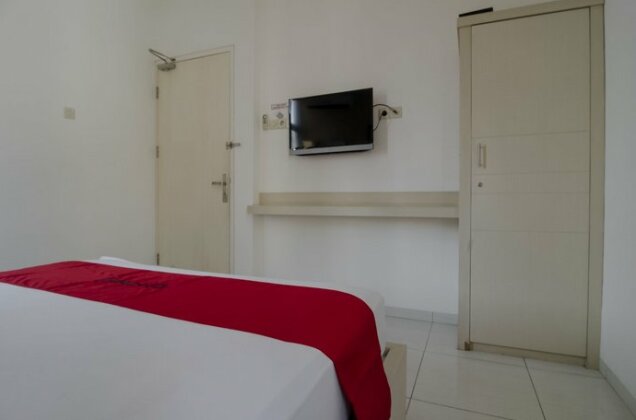 RedDoorz @ Mataram - Photo3