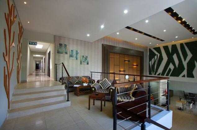Sumi Hotel Semarang - Photo4