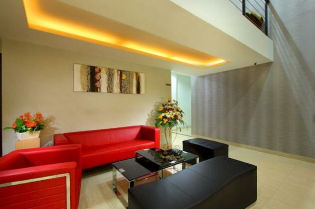 Sumi Hotel Semarang - Photo5