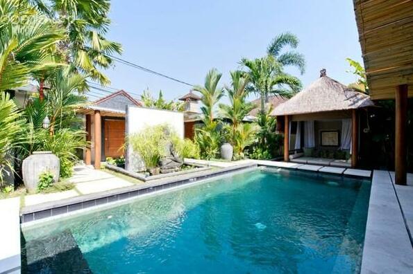2 Bedroom Villa In Central Seminyak - Photo5