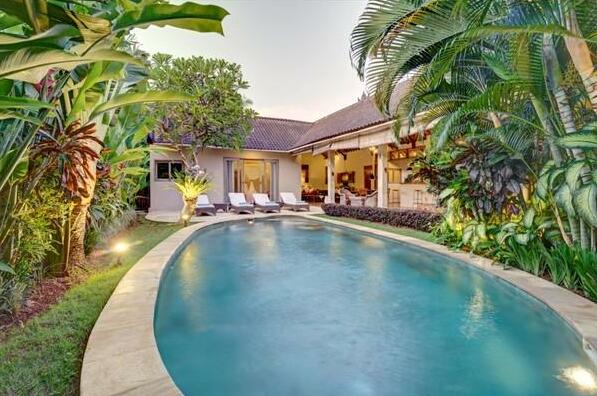 2bedroom Villa With Pool In Seminyak - Photo2